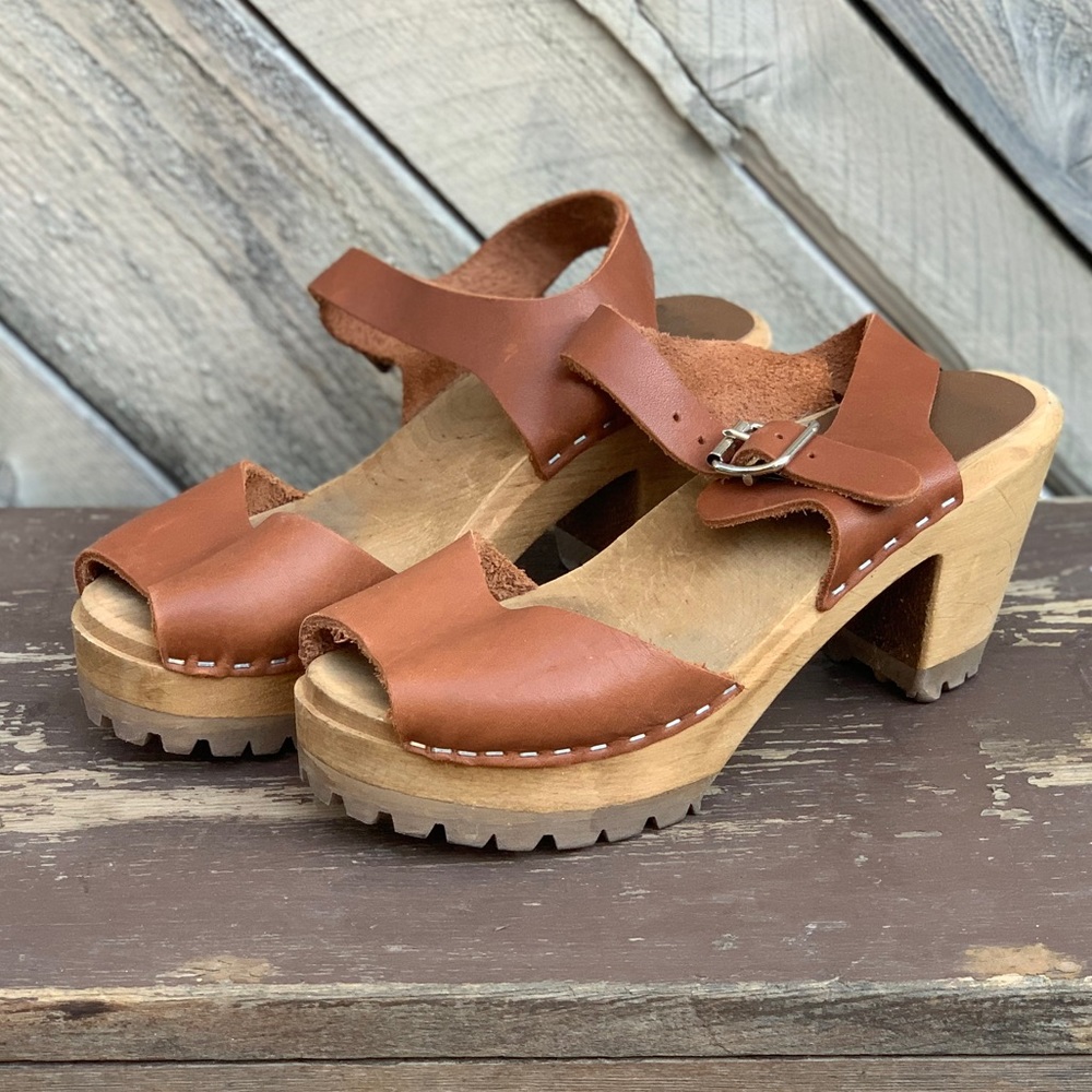 MIA Greta Leather Clogs 6